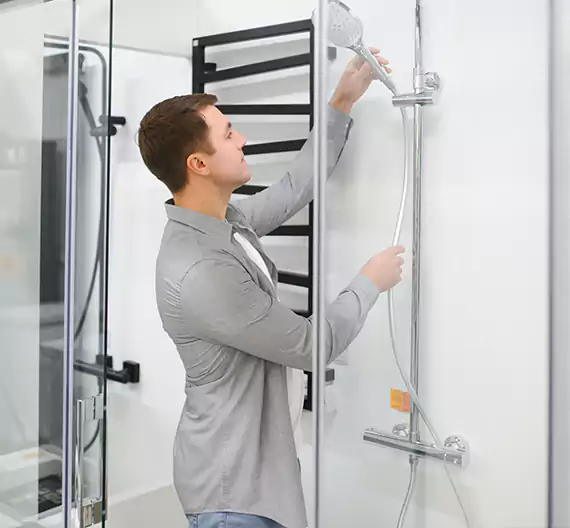 Why Choose Oakwood Custom Bathrooms for Quality Bathroom Addition Services in Claypool, AZ?